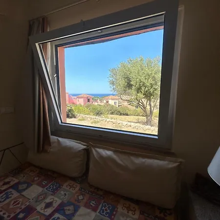 Calarossa Village *