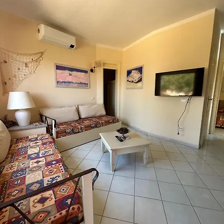Calarossa Village Apartment Isola Rossa